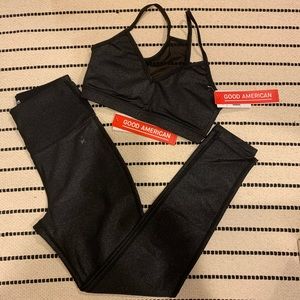 NWT Good American Sports Bra and Tight Set Sz 0